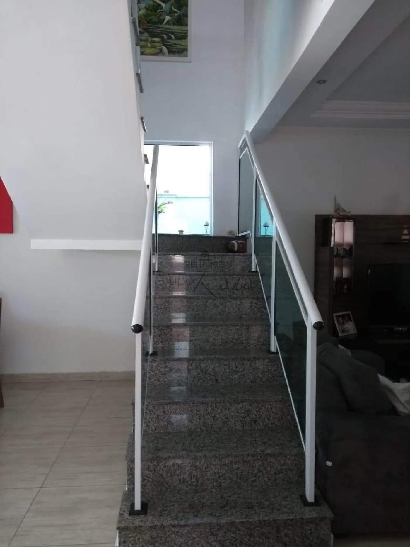 Foto 1 de Casa Sobrado em Loteamento Villa Branca, Jacareí - imagem 1 Foto 1 de Casa Sobrado em Loteamento Villa Branca, Jacareí - imagem 1