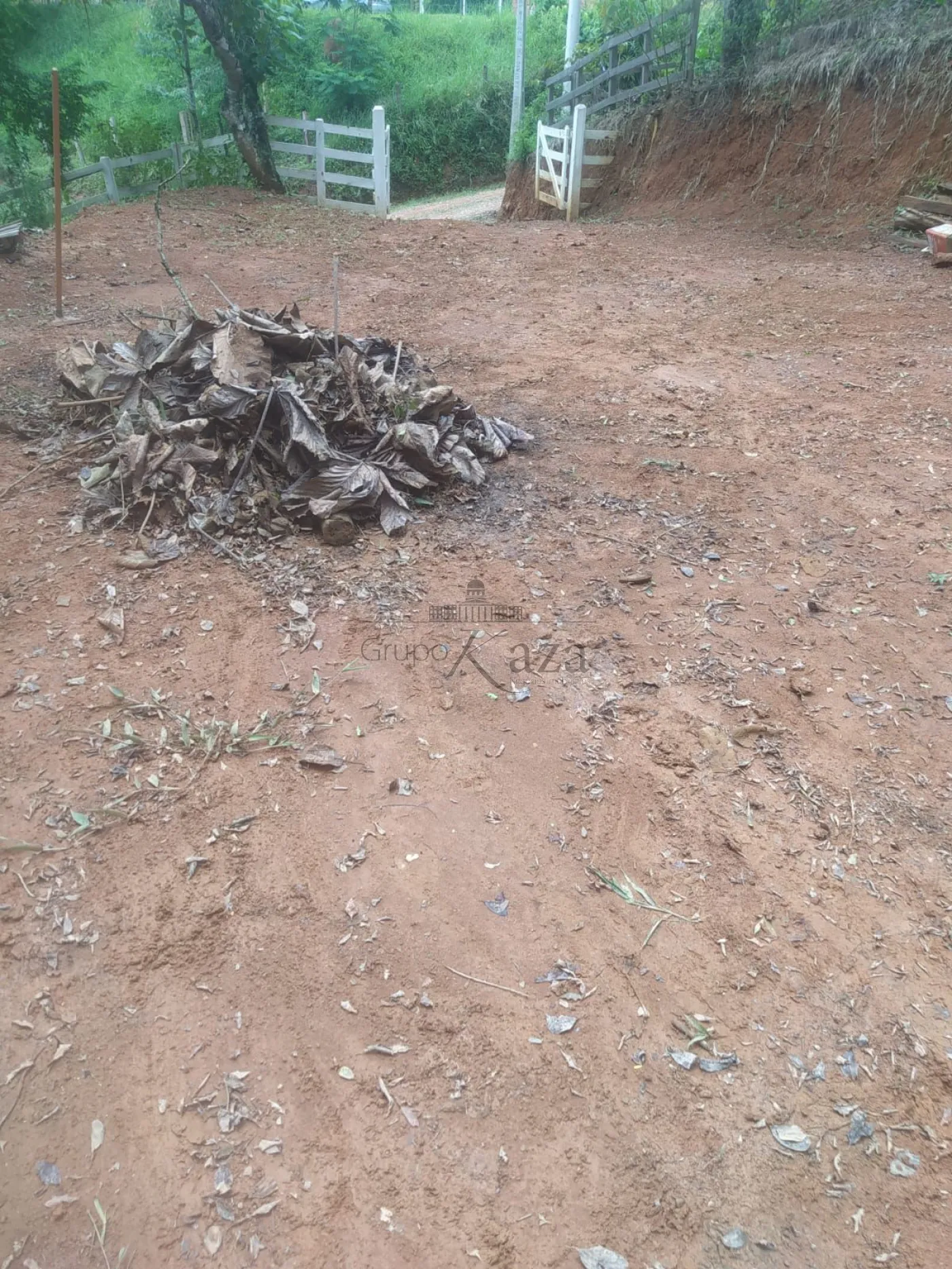 Foto 2 de Rural Padrão em Bairro do Turvo de Baixo, São José dos Campos - imagem 2 Foto 2 de Rural Padrão em Bairro do Turvo de Baixo, São José dos Campos - imagem 2