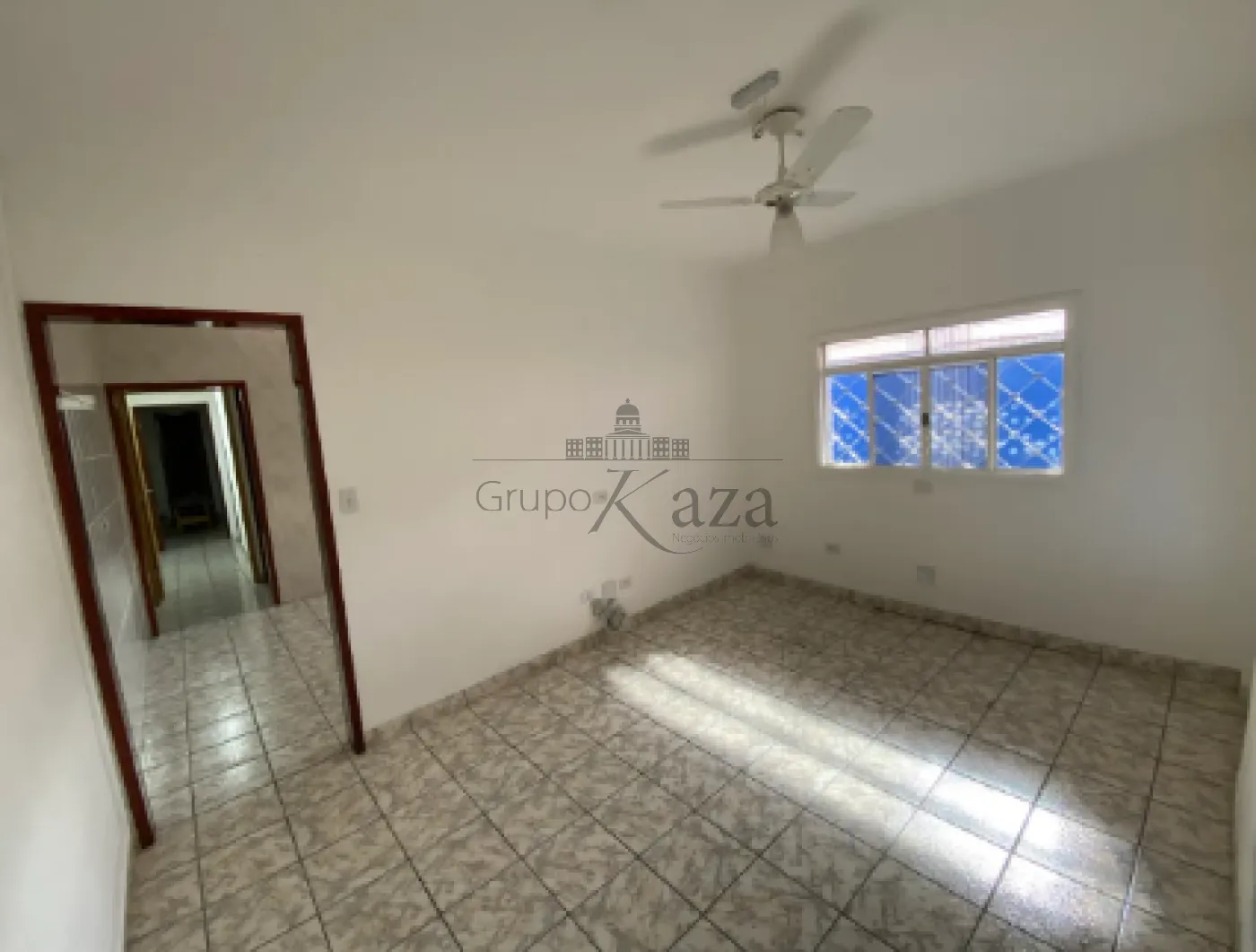 Foto 1 de Casa Padrão em Jardim Ismênia, São José dos Campos - imagem 1 Foto 1 de Casa Padrão em Jardim Ismênia, São José dos Campos - imagem 1