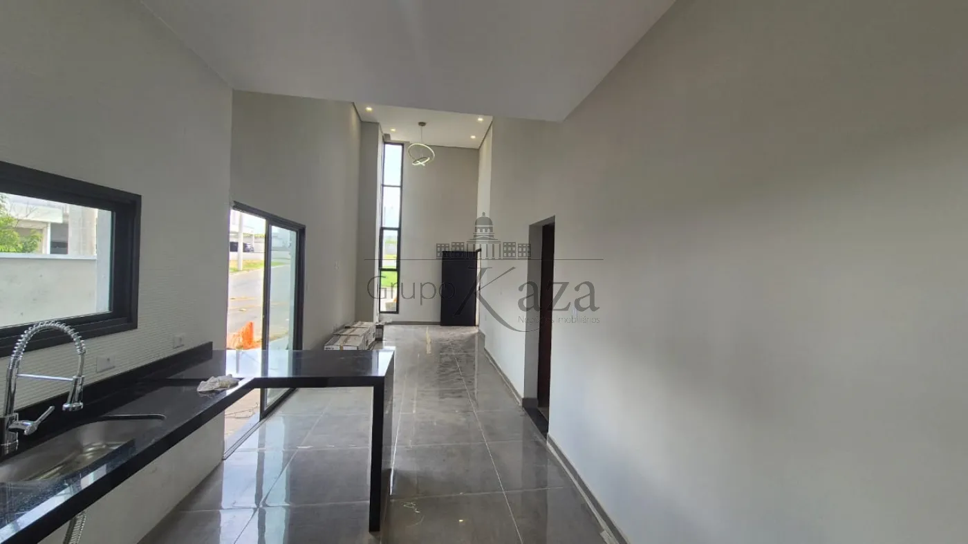 Foto 2 de Casa Condomínio em Residencial Colinas, Caçapava - imagem 2 Foto 2 de Casa Condomínio em Residencial Colinas, Caçapava - imagem 2