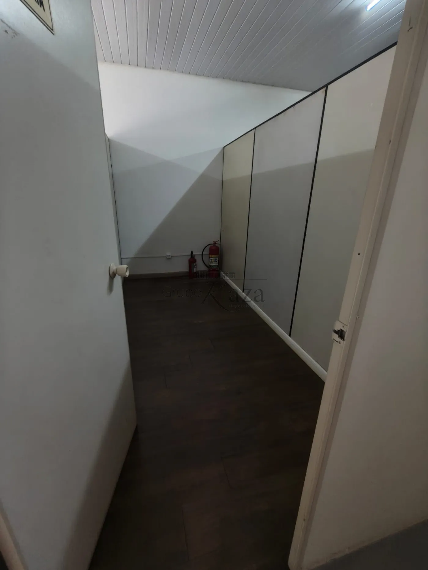 Foto 2 de Comercial Ponto Comercial em Santana, São José dos Campos - imagem 2 Foto 2 de Comercial Ponto Comercial em Santana, São José dos Campos - imagem 2