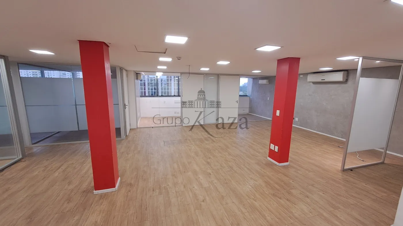 Foto 1 de Comercial Conjunto Comercial em Jardim Paulistano, São Paulo - imagem 1