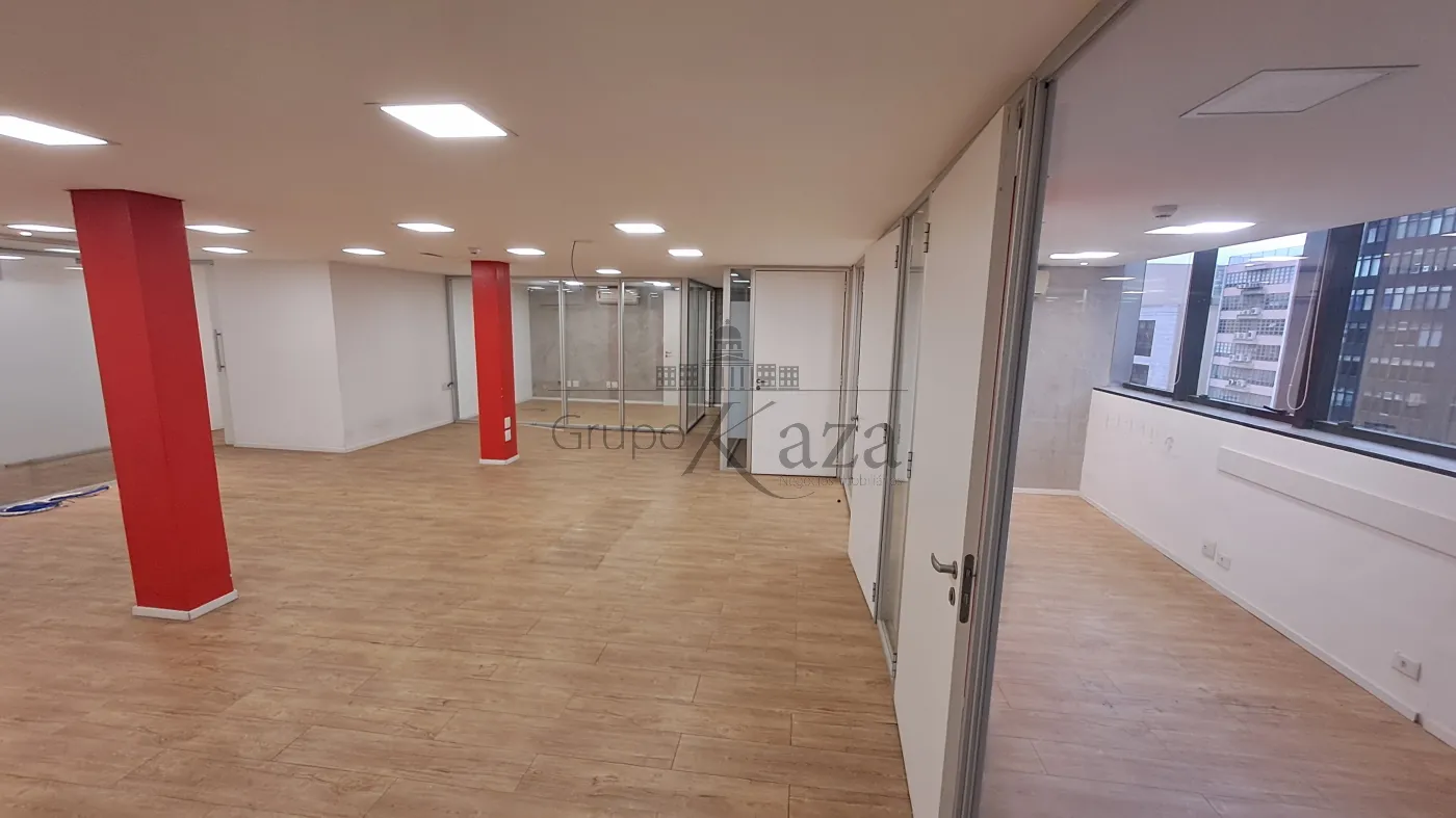 Foto 3 de Comercial Conjunto Comercial em Jardim Paulistano, São Paulo - imagem 3