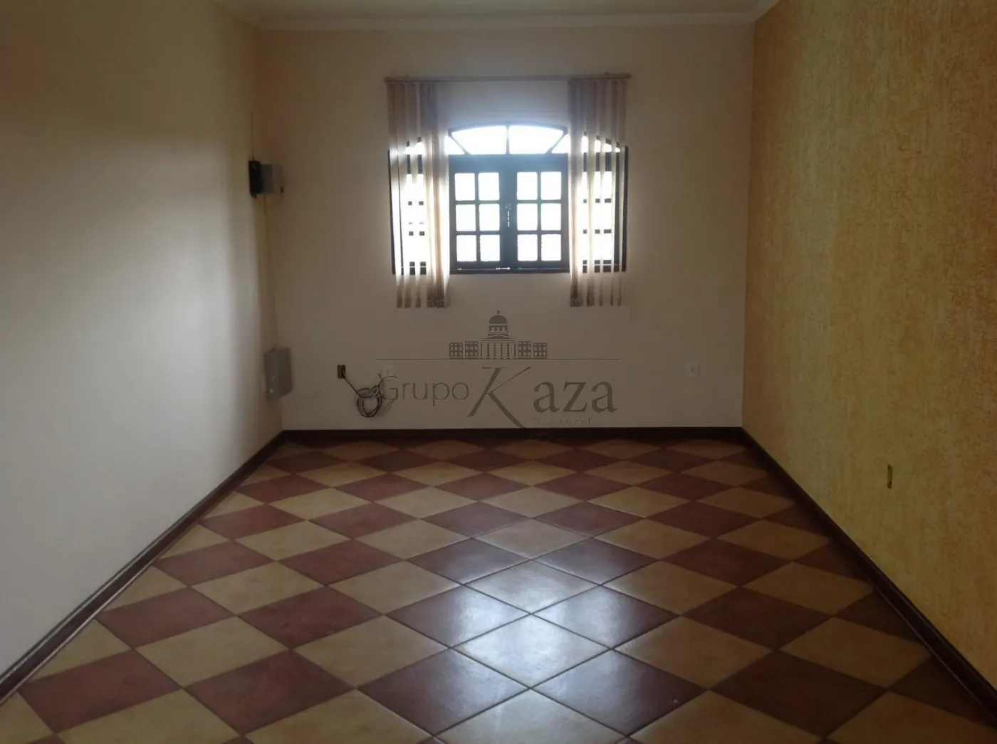 Foto 2 de Casa Padrão em Jardim Santa Maria, Jacareí - imagem 2 Foto 2 de Casa Padrão em Jardim Santa Maria, Jacareí - imagem 2