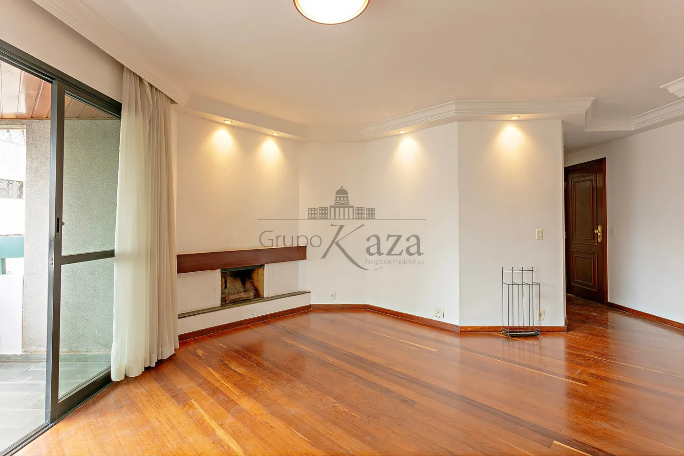 Foto 1 de Apartamento Padrão em Moema Pássaros, São Paulo - imagem 1 Foto 1 de Apartamento Padrão em Moema Pássaros, São Paulo - imagem 1