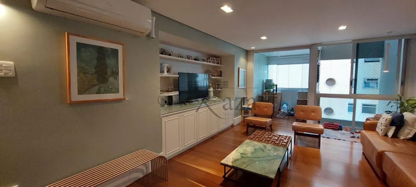 Foto 1 de Apartamento Padrão em Moema Pássaros, São Paulo - imagem 1 Foto 1 de Apartamento Padrão em Moema Pássaros, São Paulo - imagem 1