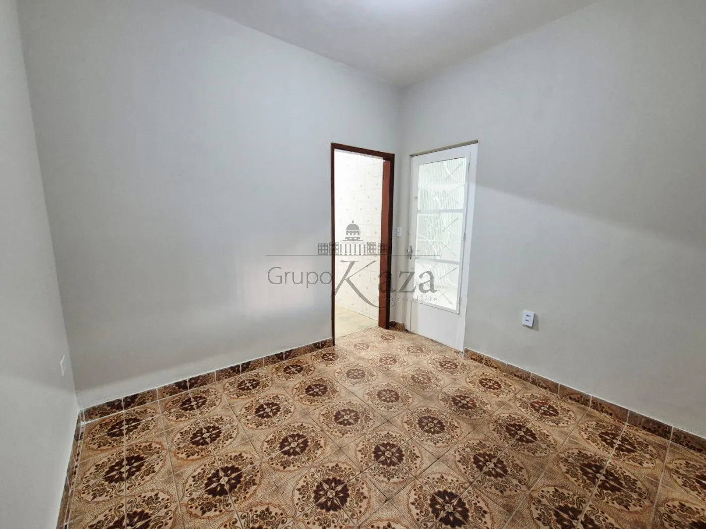 Foto 2 de Casa Térrea em Cidade Morumbi, São José dos Campos - imagem 2 Foto 2 de Casa Térrea em Cidade Morumbi, São José dos Campos - imagem 2