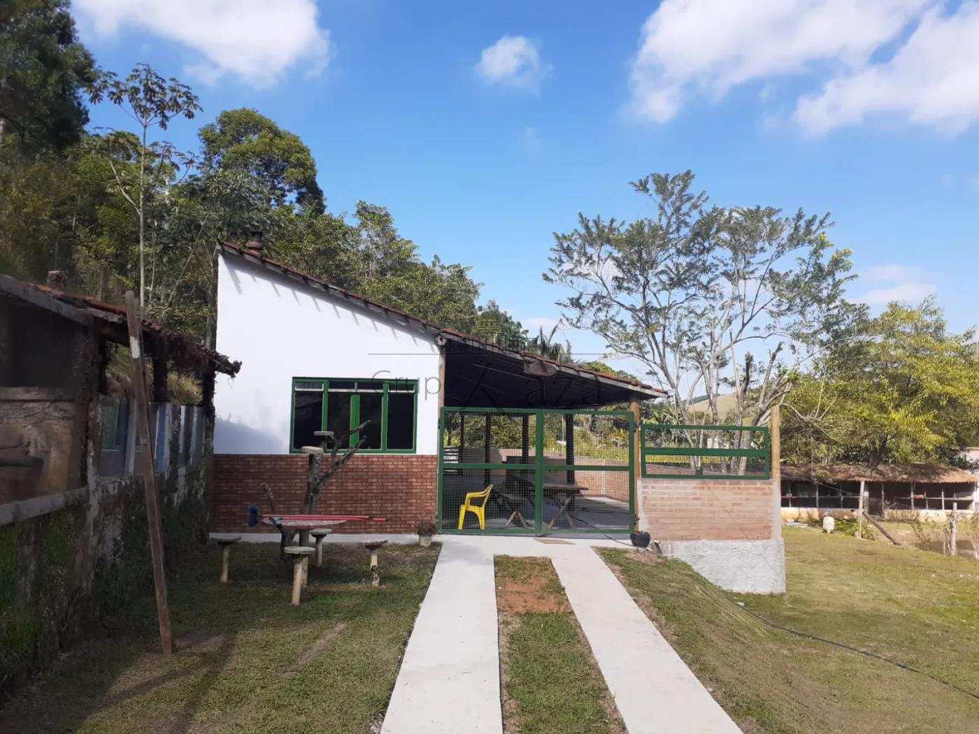 Foto 1 de Rural Chácara em Pau de Saia, São José dos Campos - imagem 1 Foto 1 de Rural Chácara em Pau de Saia, São José dos Campos - imagem 1