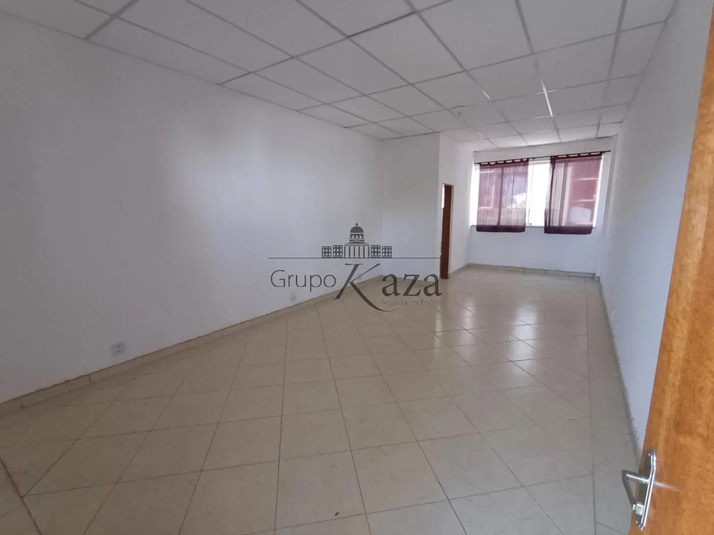 Foto 2 de Comercial Sala em Jardim Satélite, São José dos Campos - imagem 2 Foto 2 de Comercial Sala em Jardim Satélite, São José dos Campos - imagem 2