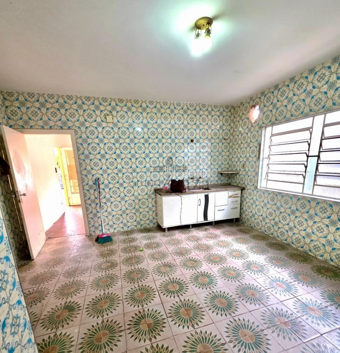 Foto 3 de Casa Padrão em Jardim das Indústrias, São José dos Campos - imagem 3 Foto 3 de Casa Padrão em Jardim das Indústrias, São José dos Campos - imagem 3
