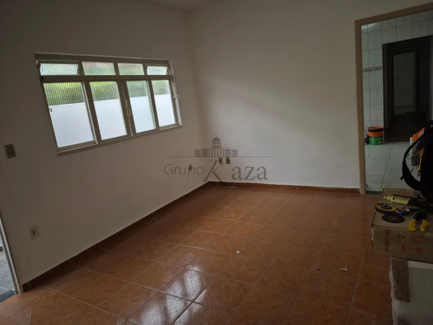 Foto 1 de Casa Padrão em Bosque dos Eucaliptos, São José dos Campos - imagem 1 Foto 1 de Casa Padrão em Bosque dos Eucaliptos, São José dos Campos - imagem 1