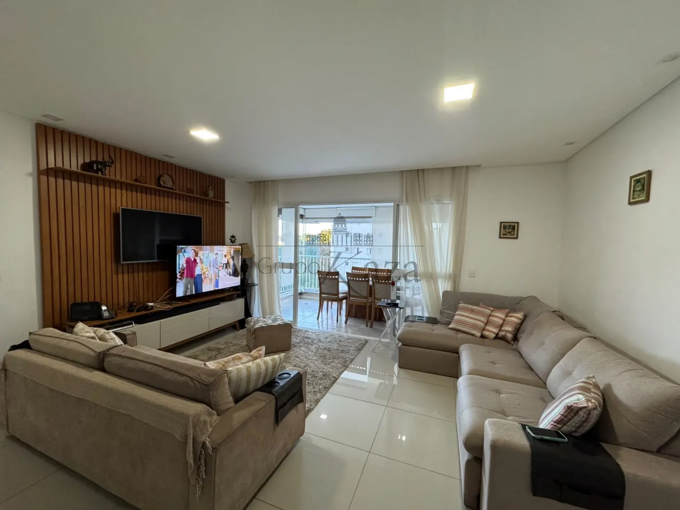 Foto 1 de Apartamento Prédio Condomínio em Jardim das Indústrias, São José dos Campos - imagem 1 Foto 1 de Apartamento Prédio Condomínio em Jardim das Indústrias, São José dos Campos - imagem 1