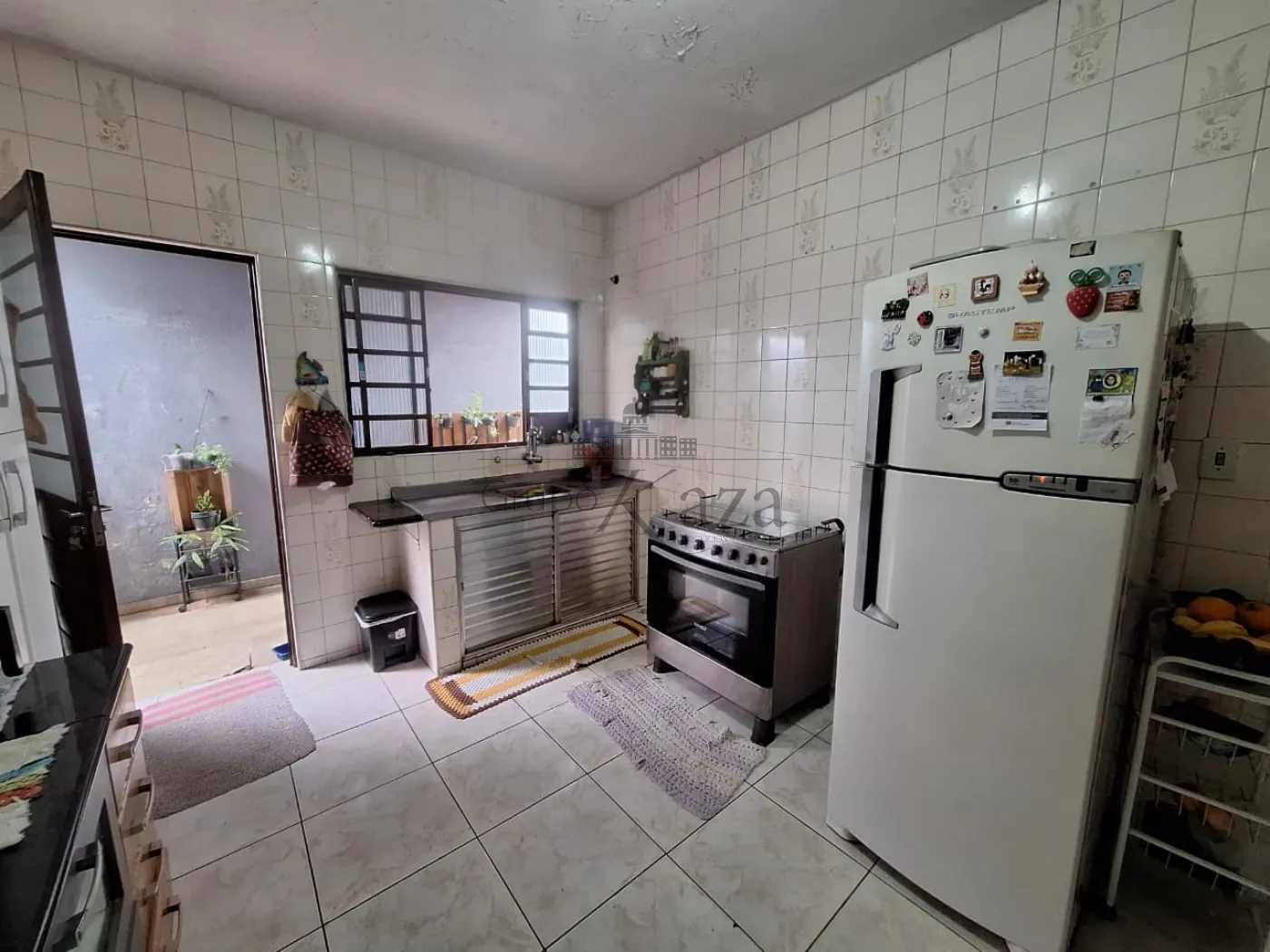 Foto 2 de Casa Padrão em Bosque dos Eucaliptos, São José dos Campos - imagem 2 Foto 2 de Casa Padrão em Bosque dos Eucaliptos, São José dos Campos - imagem 2
