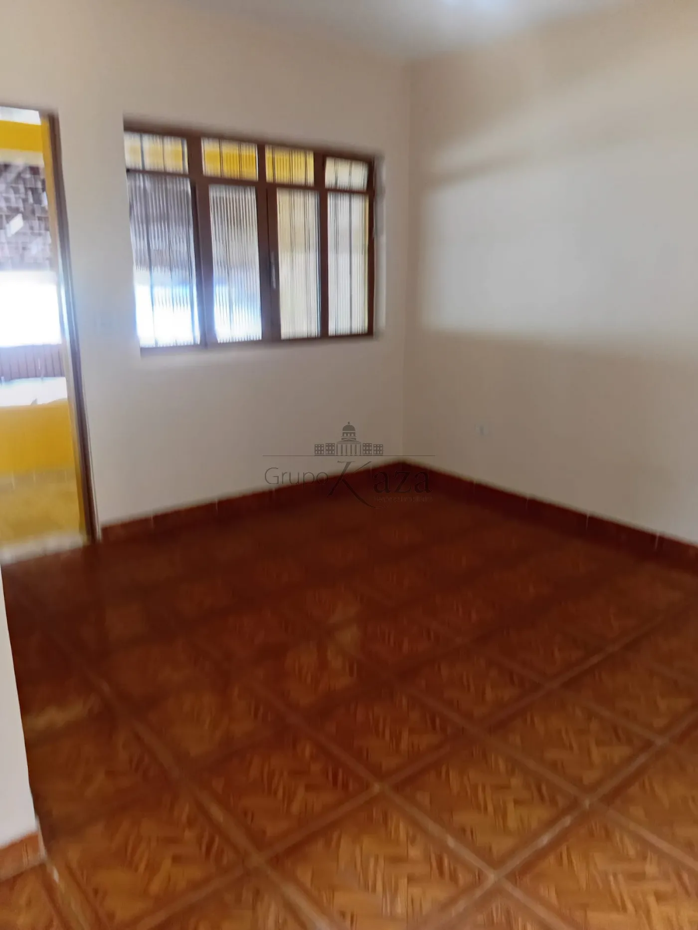 Foto 3 de Casa Padrão em Jardim Oriente, São José dos Campos - imagem 3 Foto 3 de Casa Padrão em Jardim Oriente, São José dos Campos - imagem 3
