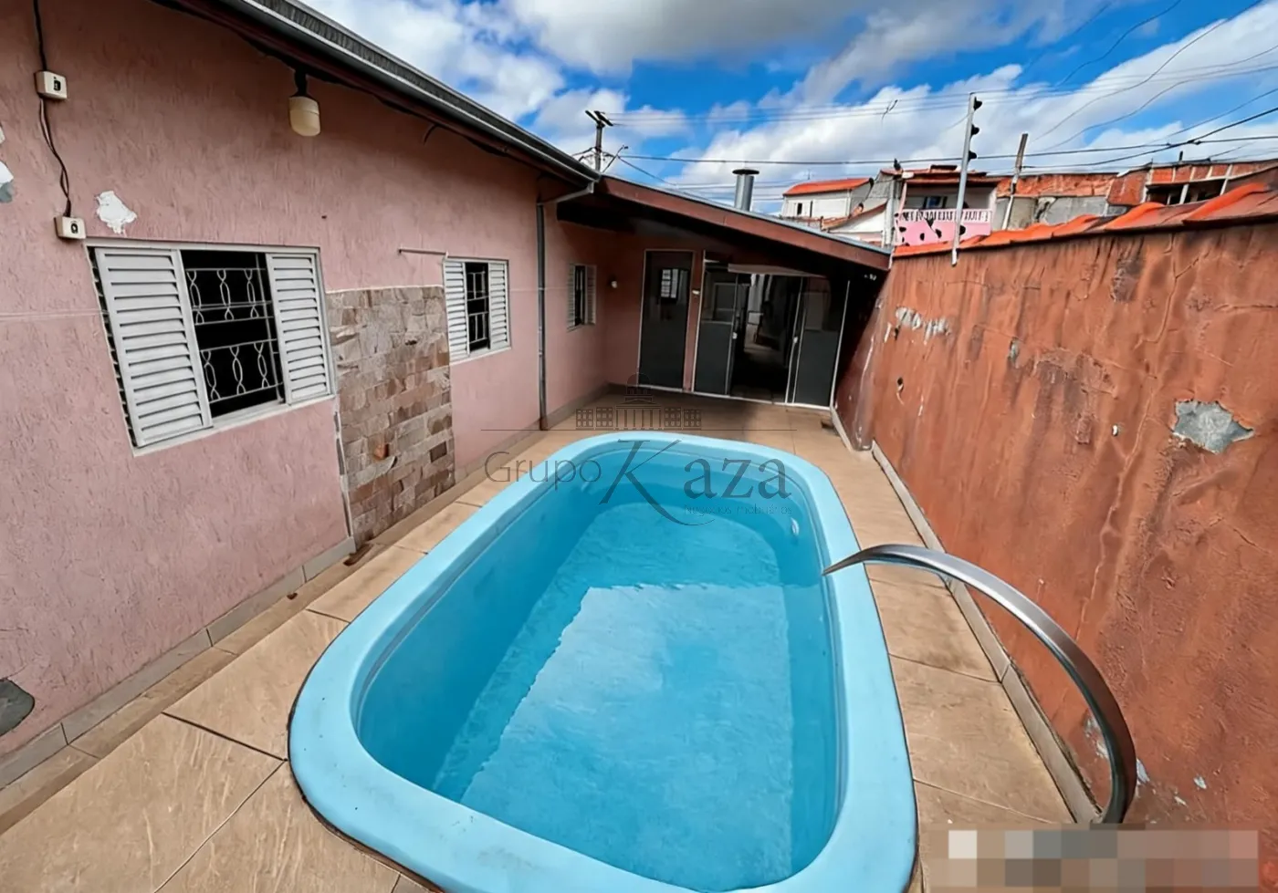 Foto 1 de Casa Padrão em Jardim Torrão de Ouro, São José dos Campos - imagem 1 Foto 1 de Casa Padrão em Jardim Torrão de Ouro, São José dos Campos - imagem 1