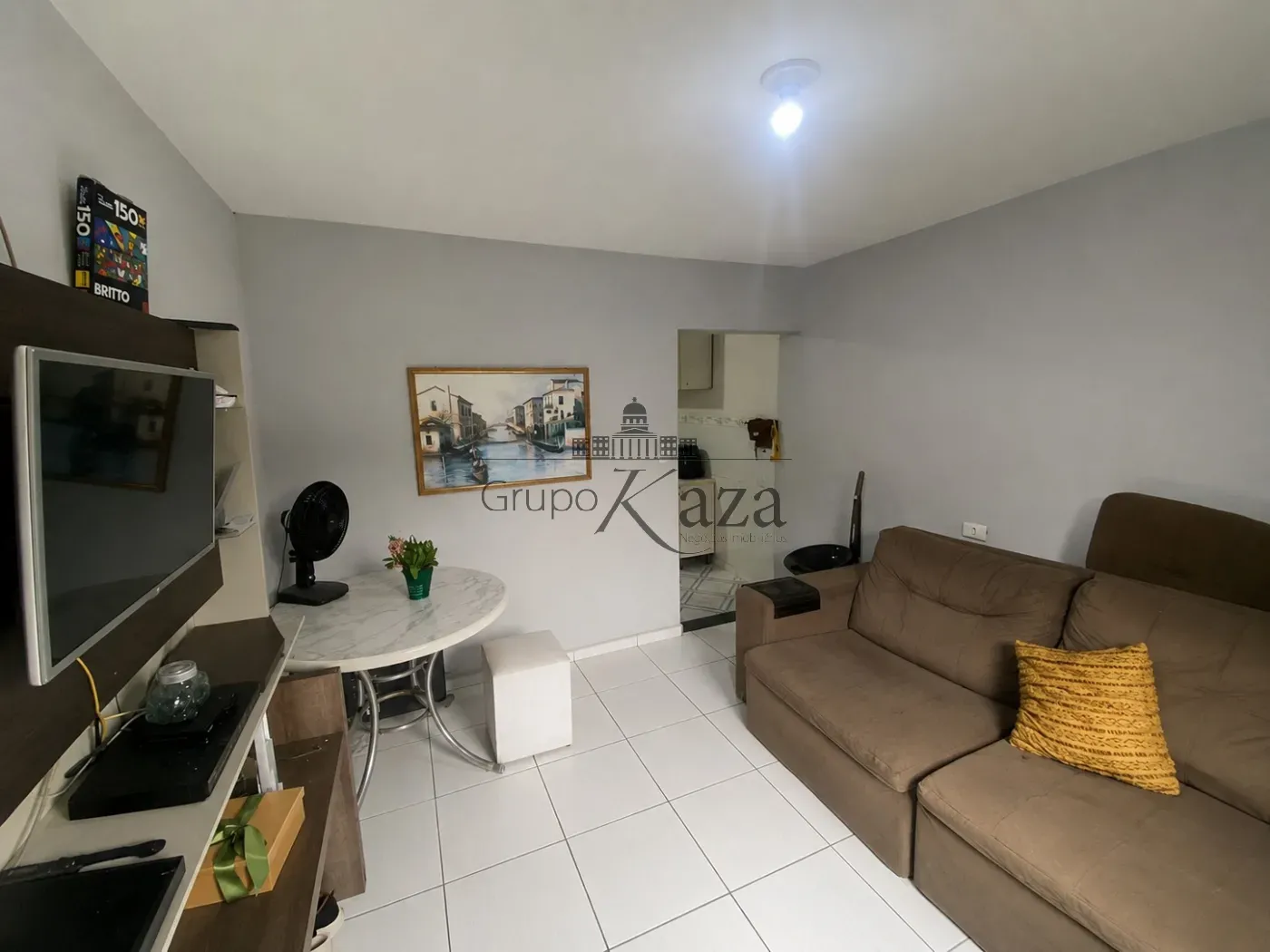 Foto 2 de Casa Padrão em Jardim Americano, São José dos Campos - imagem 2 Foto 2 de Casa Padrão em Jardim Americano, São José dos Campos - imagem 2