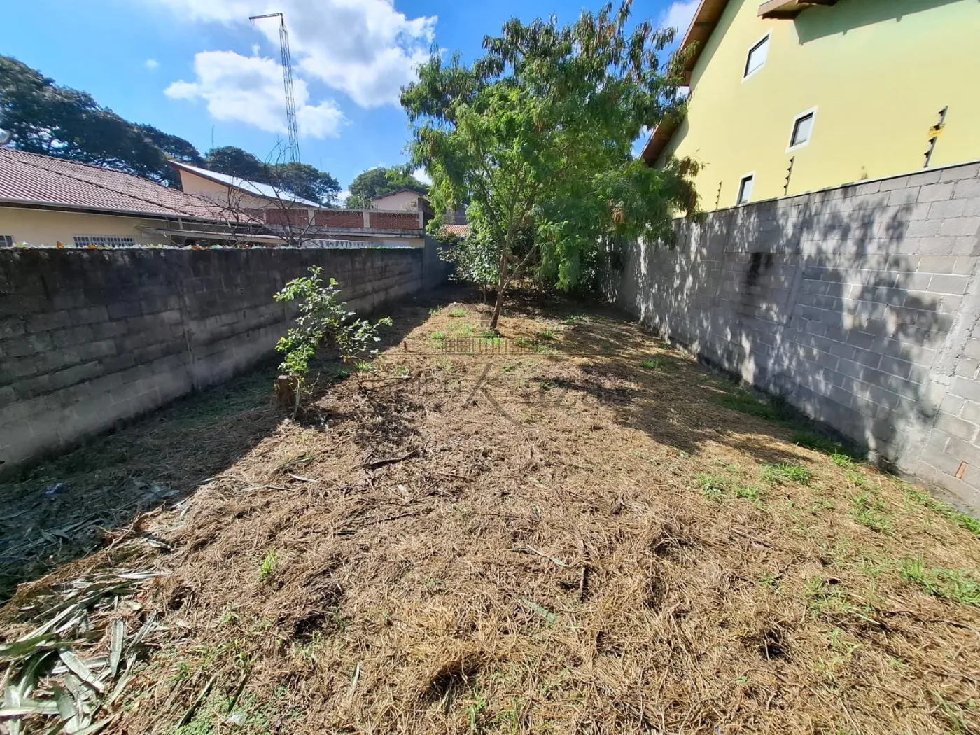 Foto 3 de Terreno Padrão em Jardim América, São José dos Campos - imagem 3 Foto 3 de Terreno Padrão em Jardim América, São José dos Campos - imagem 3