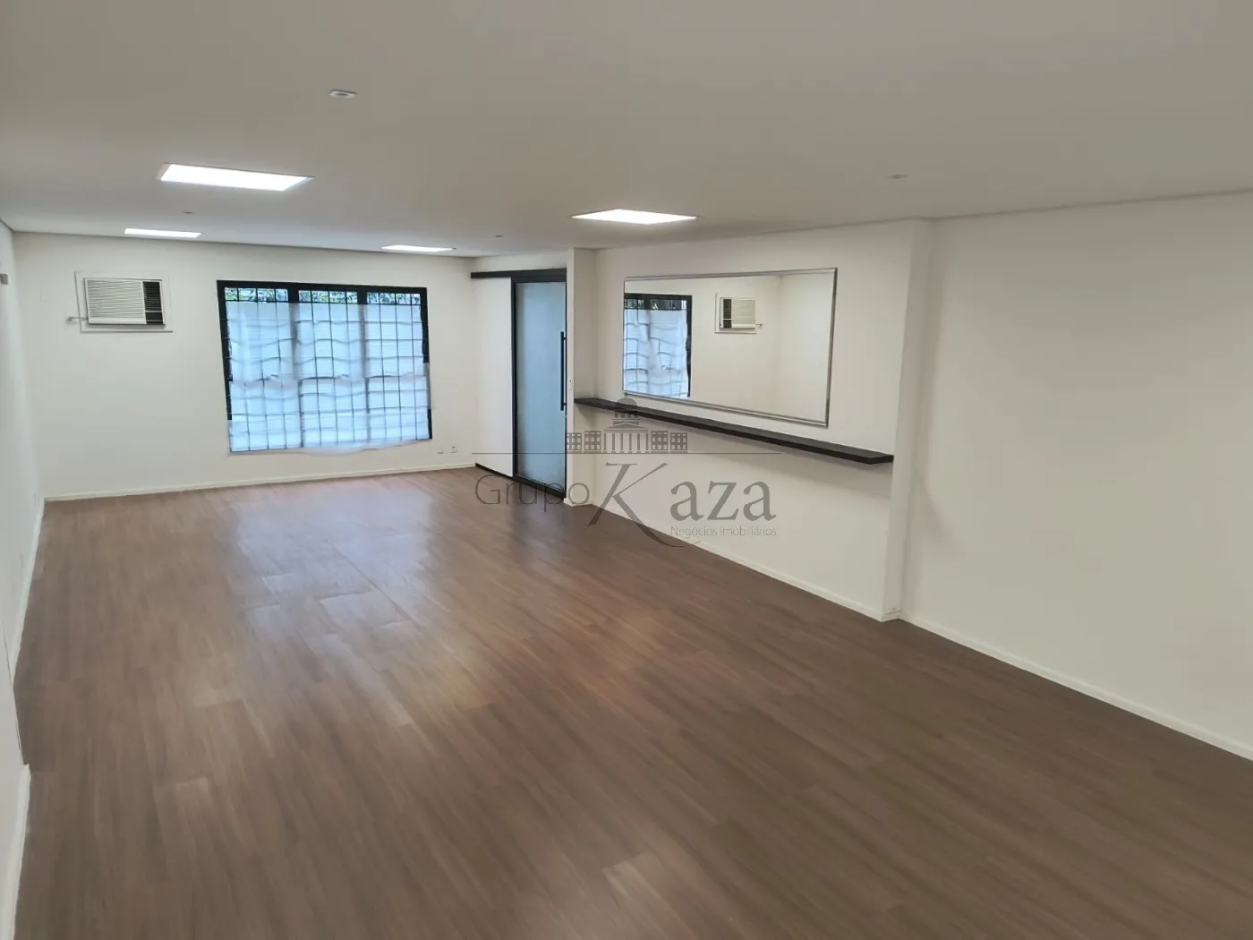 Foto 1 de Comercial Casa em Higienópolis, São Paulo - imagem 1 Foto 1 de Comercial Casa em Higienópolis, São Paulo - imagem 1