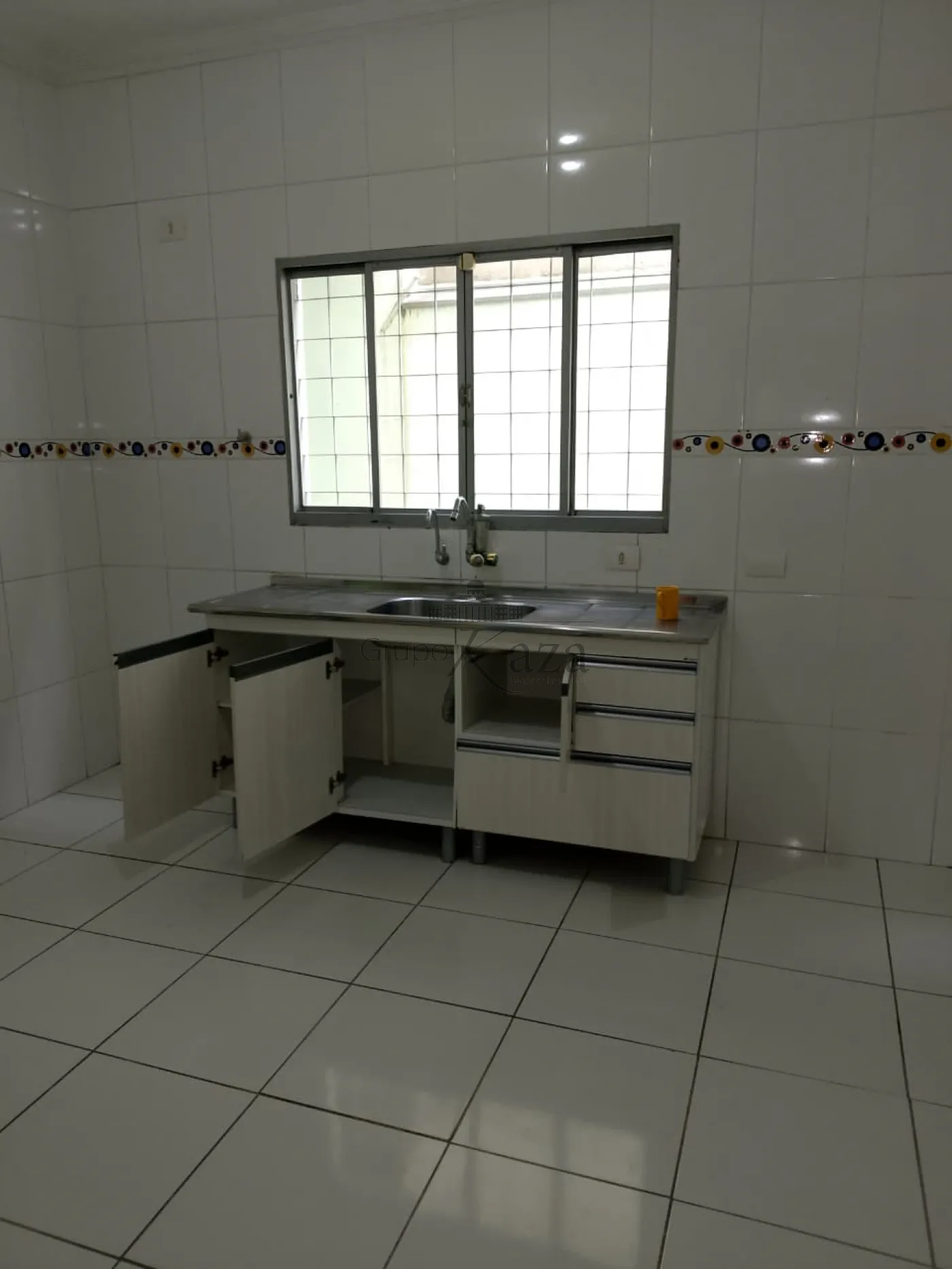 Foto 3 de Casa Sobrado em Jardim Ismênia, São José dos Campos - imagem 3 Foto 3 de Casa Sobrado em Jardim Ismênia, São José dos Campos - imagem 3