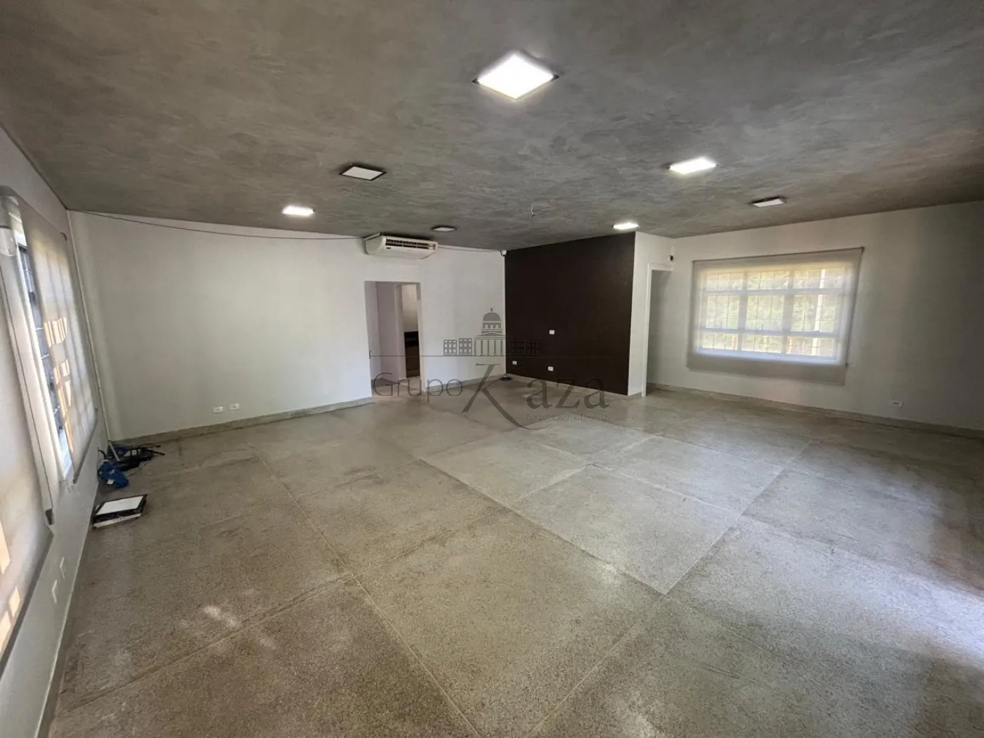 Foto 1 de Comercial Ponto Comercial em Condomínio Reserva do Paratehy, São José dos Campos - imagem 1 Foto 1 de Comercial Ponto Comercial em Condomínio Reserva do Paratehy, São José dos Campos - imagem 1