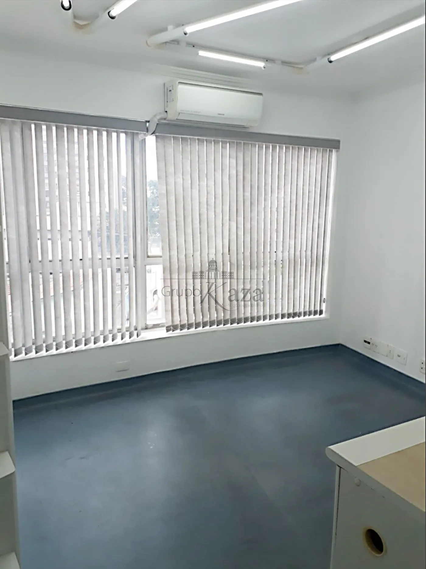 Foto 1 de Comercial Sala Condomínio em Centro, São José dos Campos - imagem 1 Foto 1 de Comercial Sala Condomínio em Centro, São José dos Campos - imagem 1