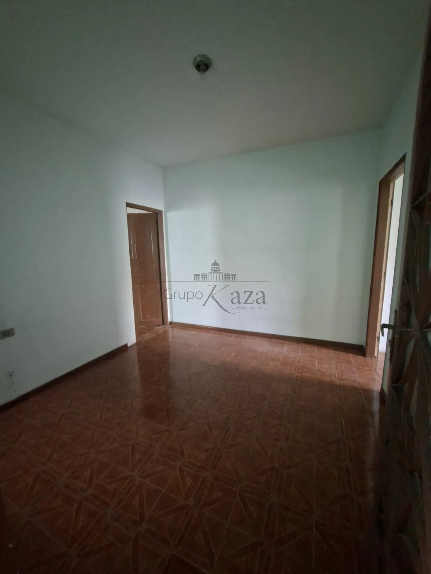 Foto 1 de Casa Padrão em Bosque dos Eucaliptos, São José dos Campos - imagem 1 Foto 1 de Casa Padrão em Bosque dos Eucaliptos, São José dos Campos - imagem 1