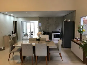 Cacapava Condominio Terras do Vale Casa Venda R$880.000,00 Condominio R$334,00 2 Dormitorios 3 Vagas Area do terreno 300.00m2 Area construida 139.00m2