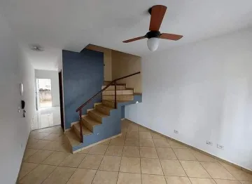 Jacarei Parque Santo Antonio Casa Venda R$240.000,00 Condominio R$225,00 2 Dormitorios 1 Vaga Area construida 68.00m2