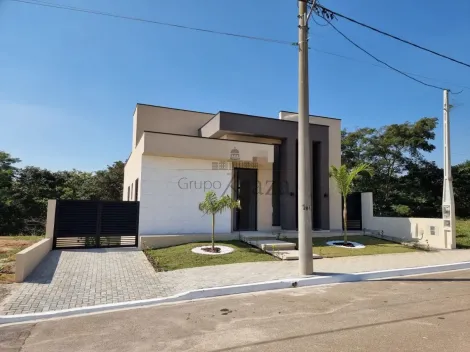 Cacapava Bairro do Grama Casa Venda R$1.350.000,00 Condominio R$450,00 3 Dormitorios 2 Vagas Area do terreno 390.00m2 Area construida 175.00m2