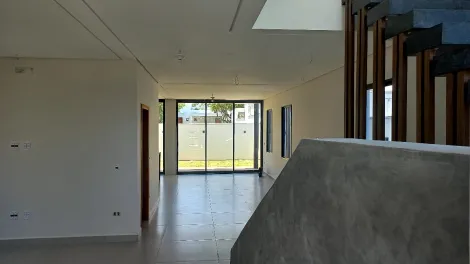Sao Jose dos Campos Urbanova Casa Venda R$2.200.000,00 Condominio R$300,00 4 Dormitorios 2 Vagas Area do terreno 250.00m2 Area construida 295.00m2