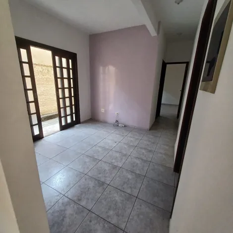 Sao Jose dos Campos Vila Industrial Casa Locacao R$ 2.500,00 Condominio R$150,00 2 Dormitorios 1 Vaga Area do terreno 160.00m2 Area construida 84.00m2