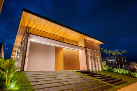 Cacapava Condominio Residencial Ecopark Bourbon Casa Venda R$2.400.000,00 Condominio R$390,00 3 Dormitorios 4 Vagas Area do terreno 540.00m2 Area construida 267.00m2
