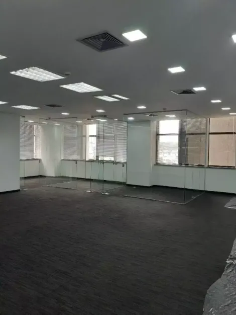 Sao Paulo Brooklin Paulista comercial Locacao R$ 8.945,20 Condominio R$4.067,26  4 Vagas Area construida 188.32m2