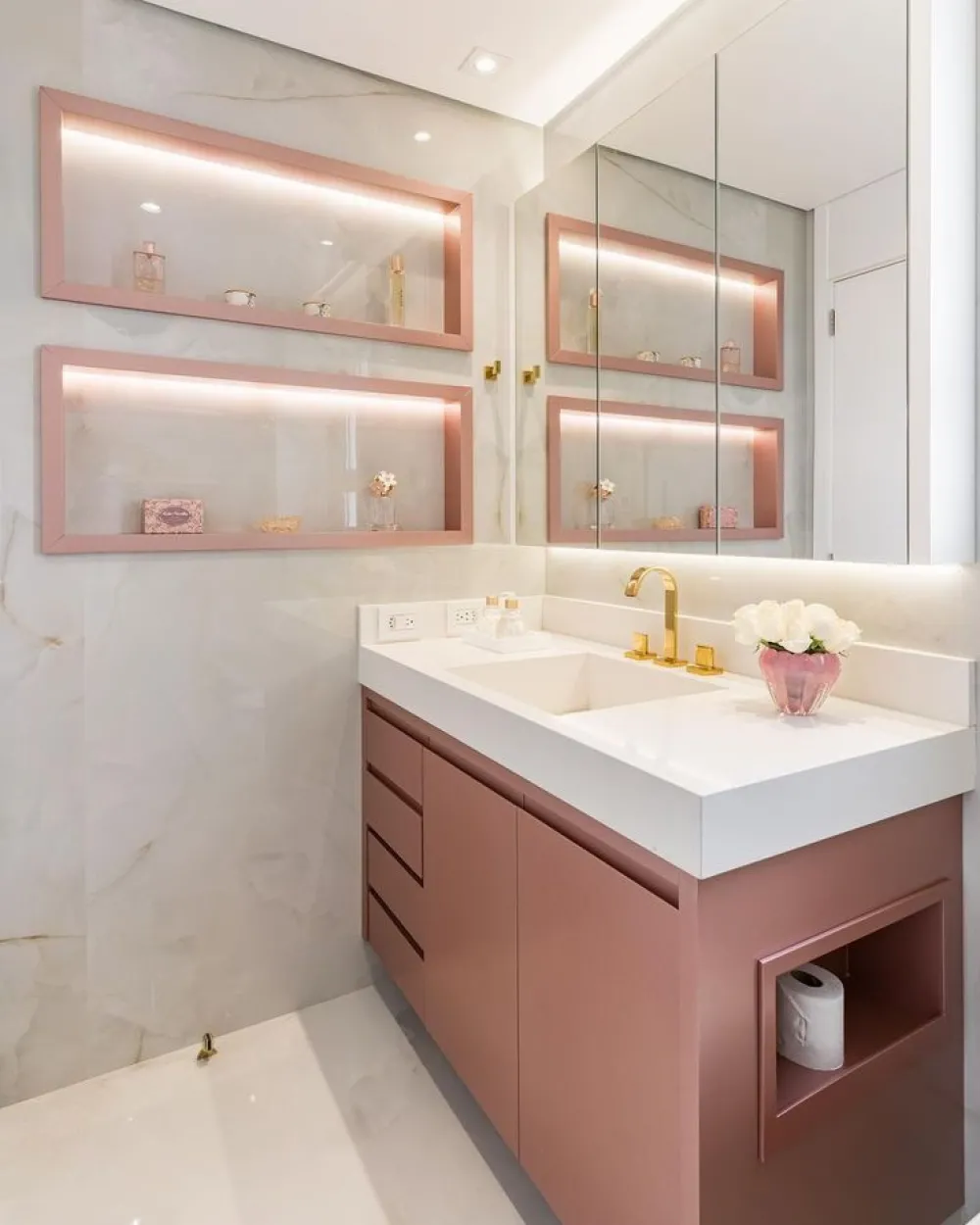 Alugar Apartamento / Padr&atilde;o em Ribeir&atilde;o Preto R$ 1.500,00 - Foto 5