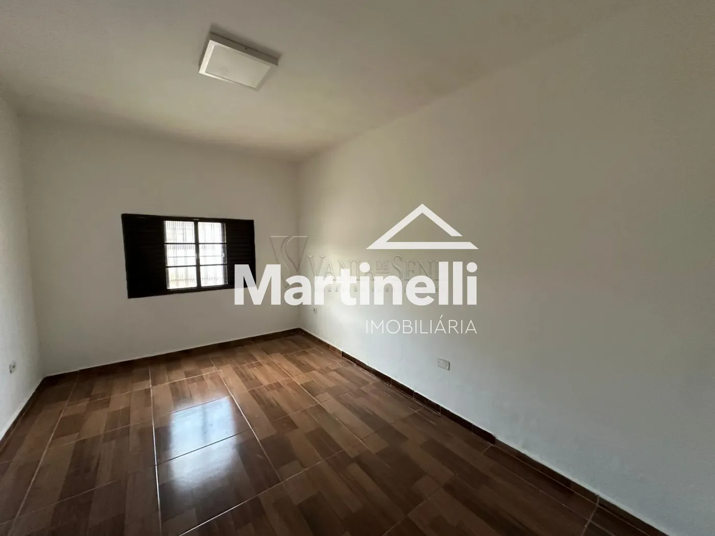 Alugar Casa / Padr&atilde;o em Ribeir&atilde;o Preto R$ 2.500,00 - Foto 1