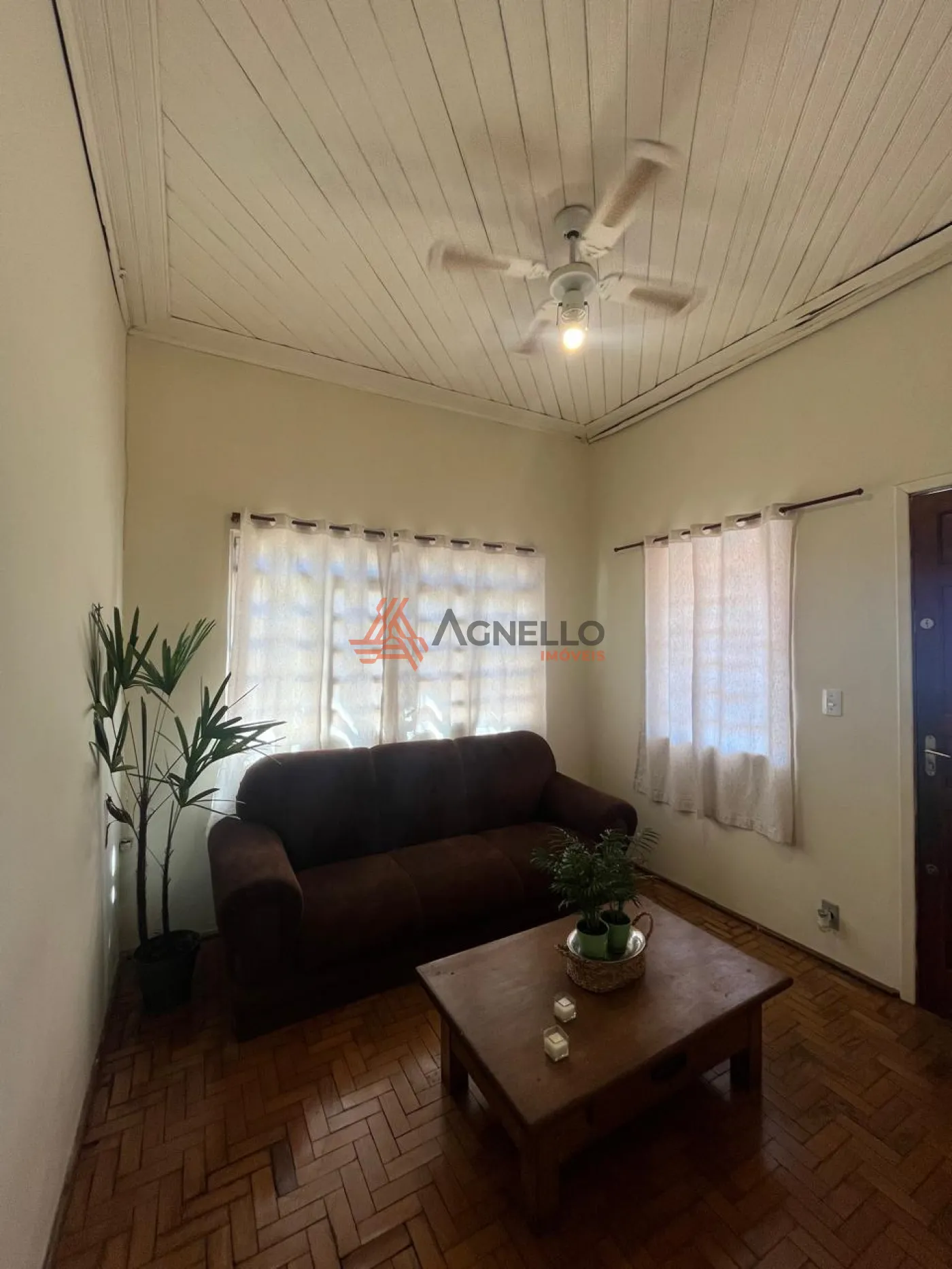 Comprar Casa / Bairro em Patroc&iacute;nio Paulista R$ 579.000,00 - Foto 1