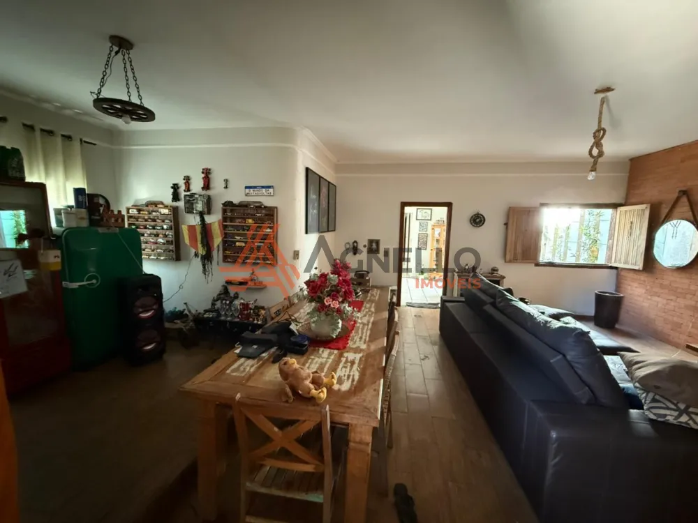 Comprar Casa / Bairro em Franca R$ 630.000,00 - Foto 1