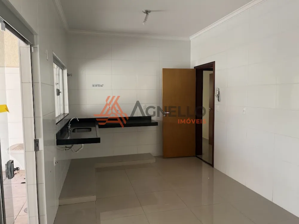 Comprar Casa / Bairro em Franca R$ 690.000,00 - Foto 5