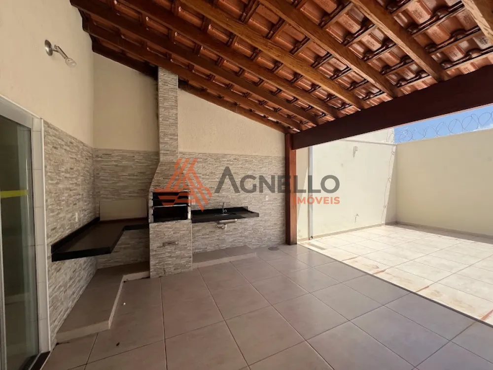 Comprar Casa / Bairro em Franca R$ 690.000,00 - Foto 1