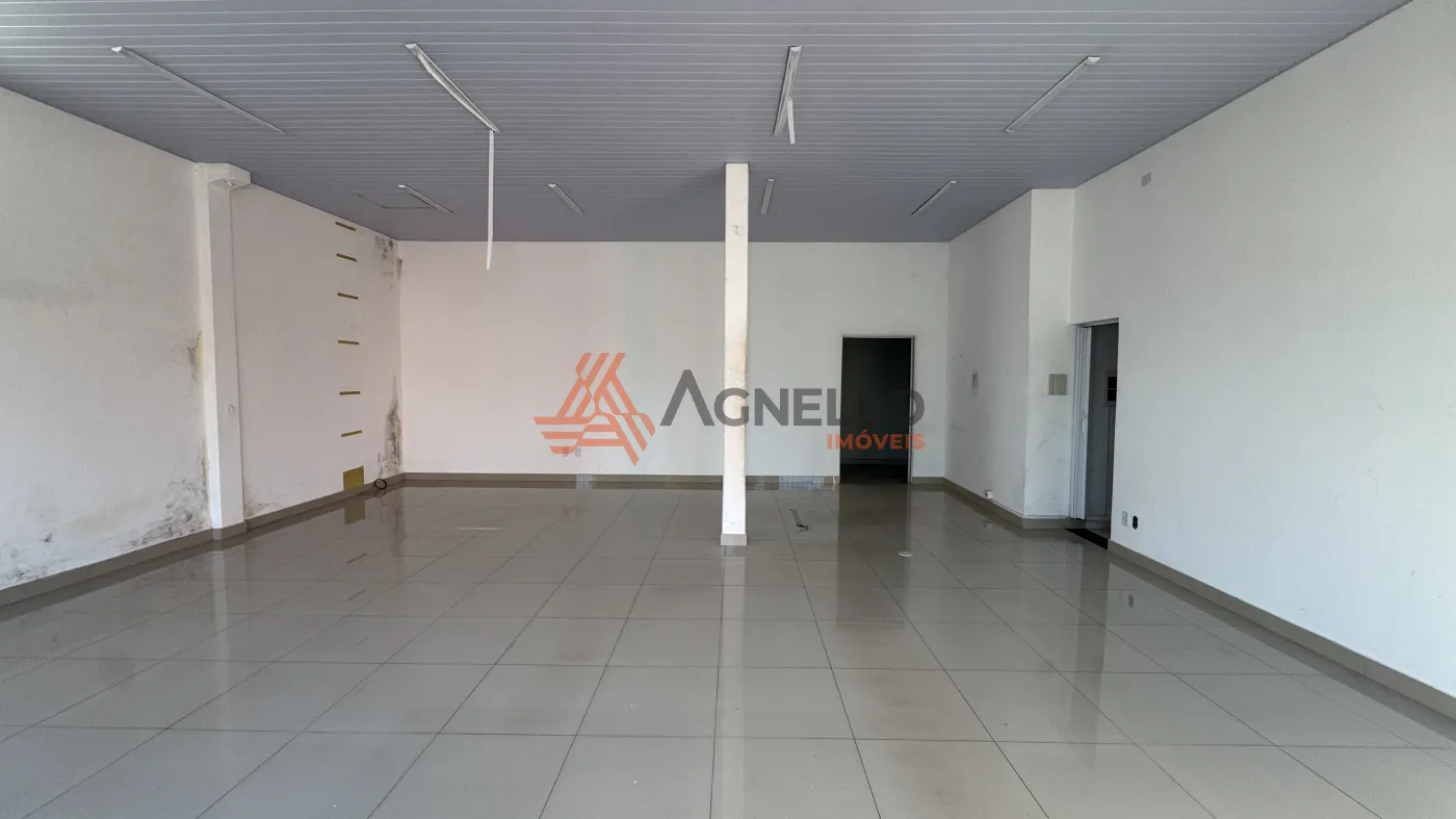 Alugar Comercial / Loja em Franca R$ 2.500,00 - Foto 2