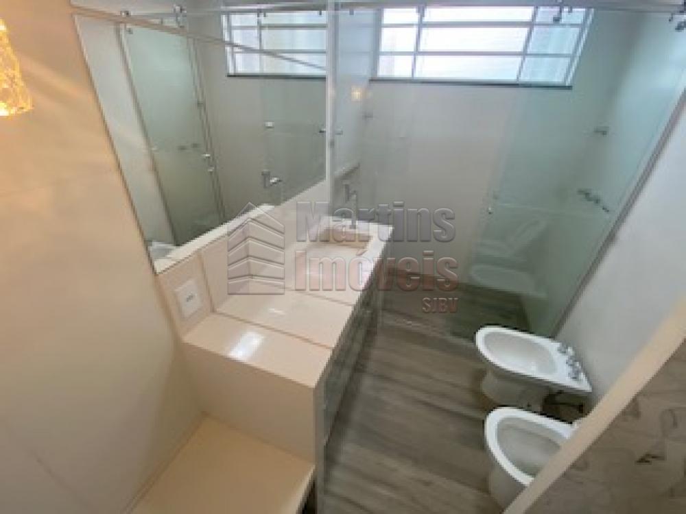 Alugar Apartamento / Padr&atilde;o em S&atilde;o Jo&atilde;o da Boa Vista R$ 1.850,00 - Foto 8