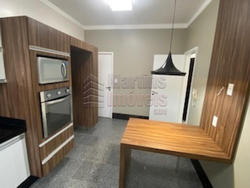 Alugar Apartamento / Padr&atilde;o em S&atilde;o Jo&atilde;o da Boa Vista R$ 1.850,00 - Foto 17