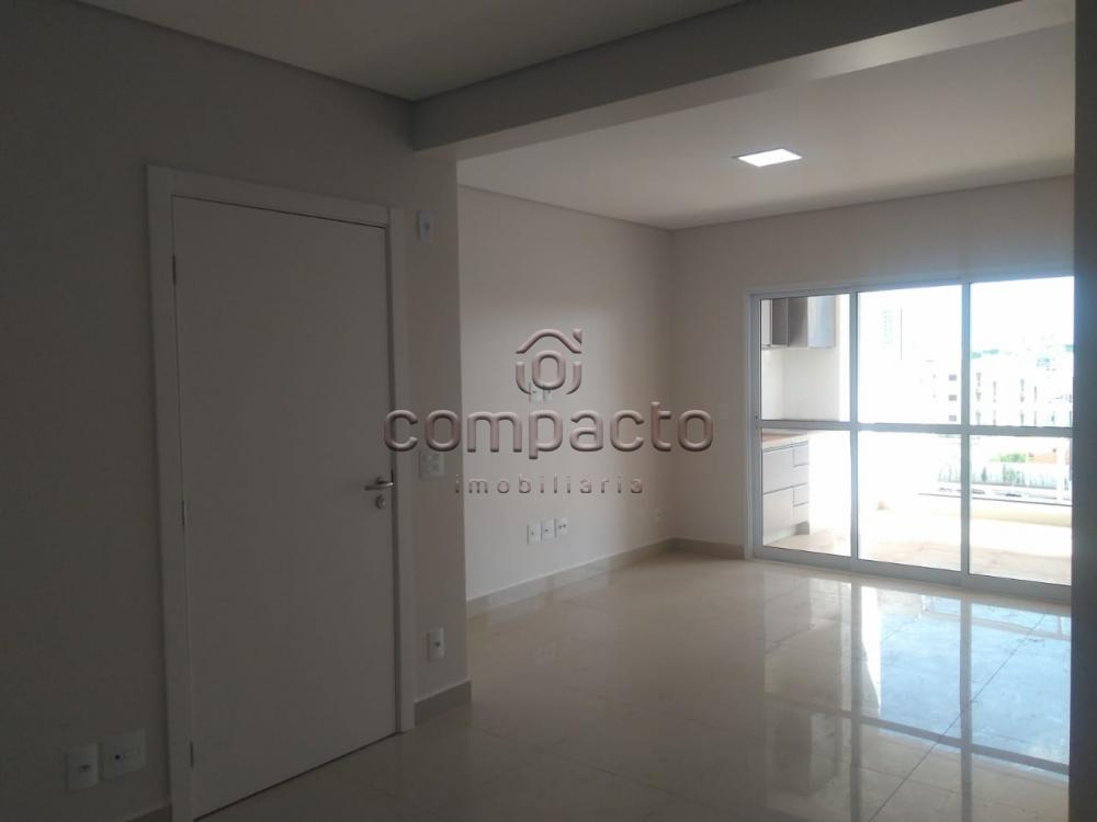 Apartamento com 3 Suítes | 2 vagas | Bairro Bom Jardim | Área de lazer completa