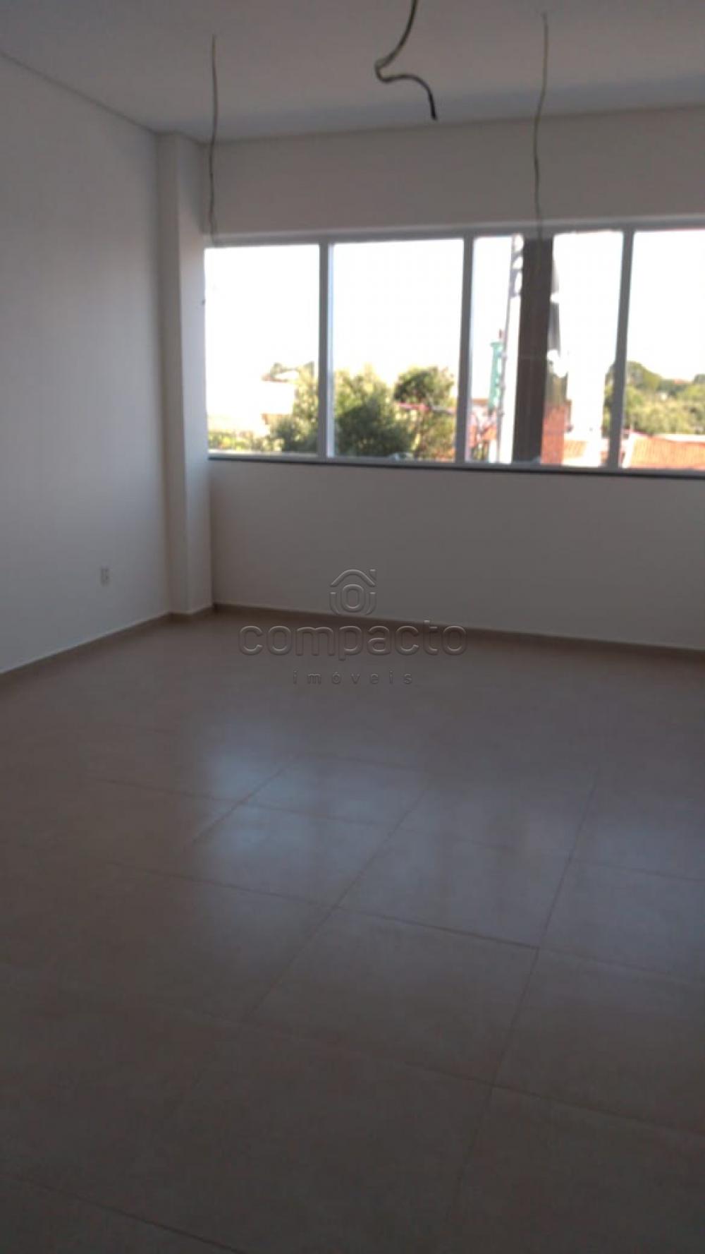 Alugar Comercial / SalaLoja Condom&iacute;nio em S&atilde;o Jos&eacute; do Rio Preto R$ 1.450,00 - Foto 8