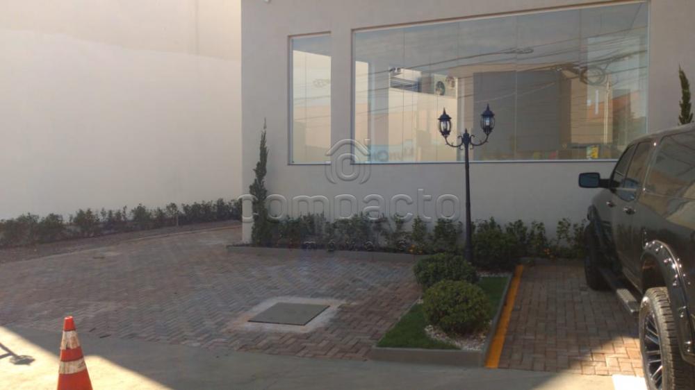Alugar Comercial / SalaLoja Condom&iacute;nio em S&atilde;o Jos&eacute; do Rio Preto R$ 1.450,00 - Foto 11
