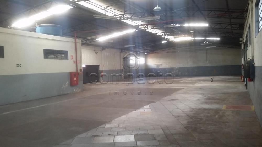 Alugar Comercial / Barrac&atilde;o em S&atilde;o Jos&eacute; do Rio Preto R$ 40.000,00 - Foto 15