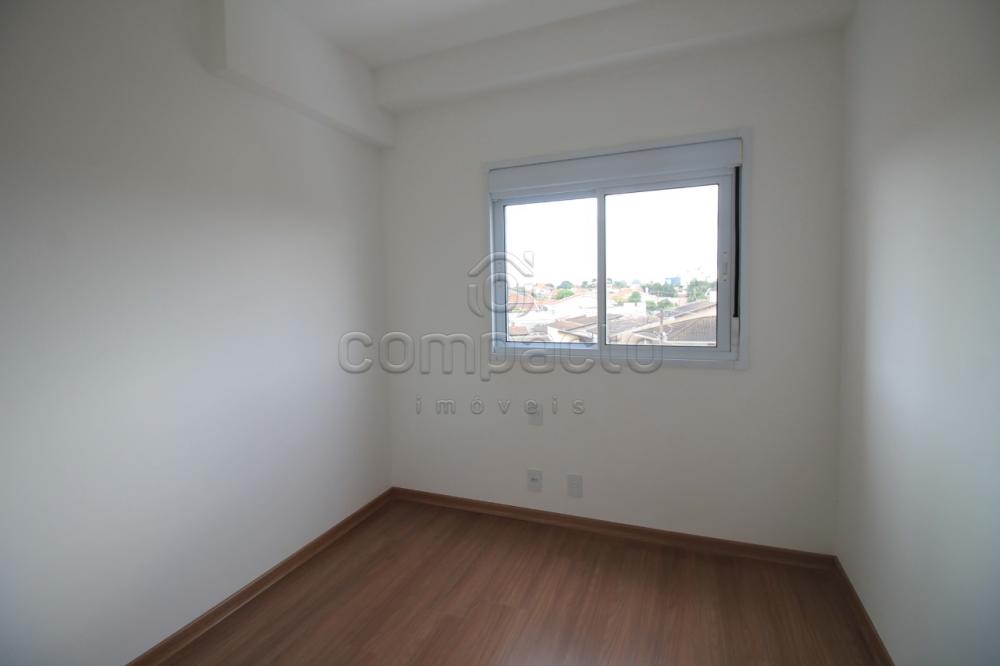 Alugar Apartamento / Padr&atilde;o em S&atilde;o Jos&eacute; do Rio Preto R$ 2.600,00 - Foto 10