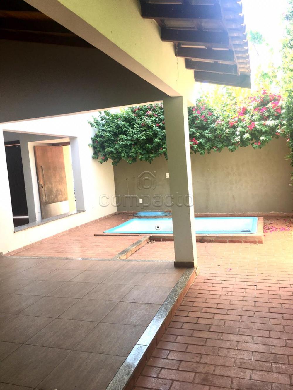 Alugar Casa / Condom&iacute;nio em S&atilde;o Jos&eacute; do Rio Preto R$ 3.600,00 - Foto 21