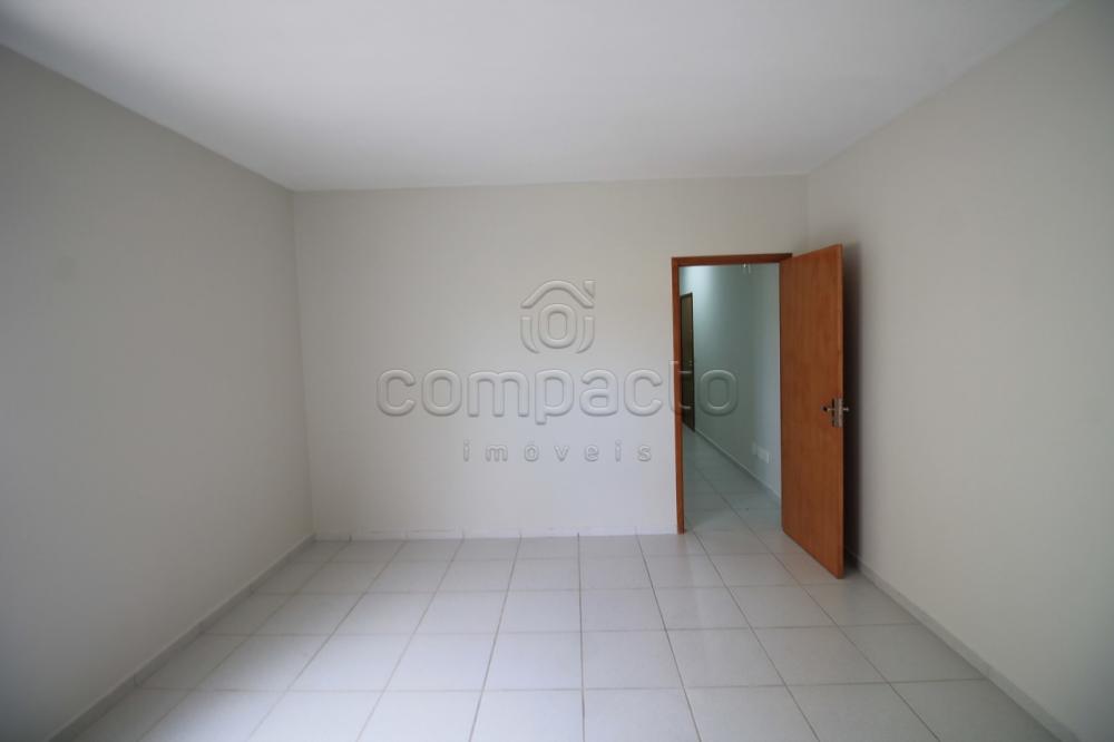 Alugar Comercial / SalaLoja Condom&iacute;nio em S&atilde;o Jos&eacute; do Rio Preto R$ 950,00 - Foto 6