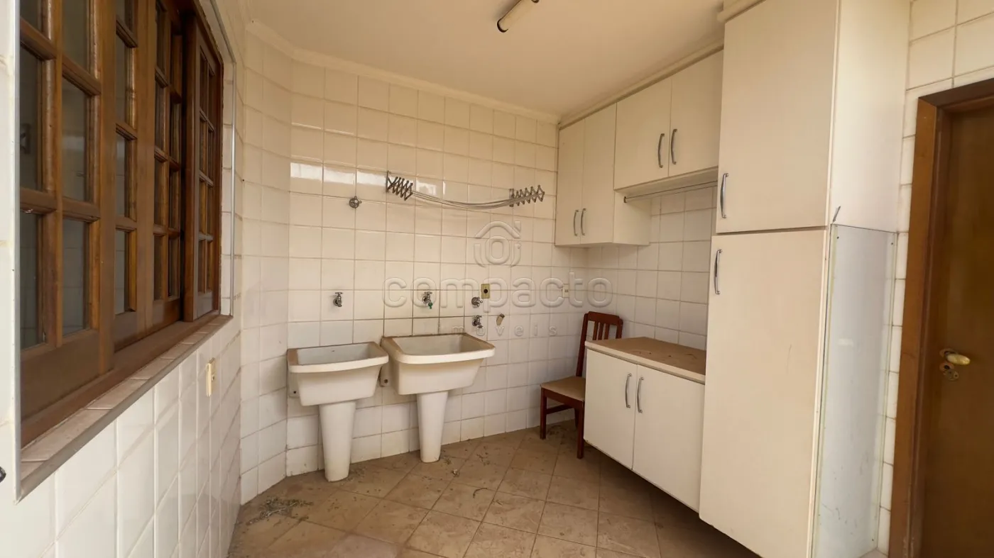 Alugar Casa / Padr&atilde;o em S&atilde;o Jos&eacute; do Rio Preto R$ 6.800,00 - Foto 18